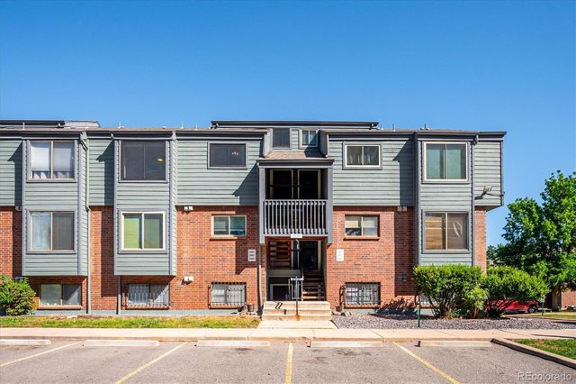 3666 S Depew Street 302, Denver, CO 80235