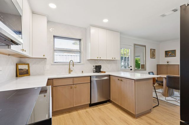 13526 Janwood Lane, Farmers Branch, TX 75234