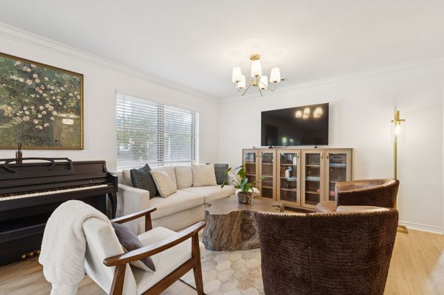 13526 Janwood Lane, Farmers Branch, TX 75234