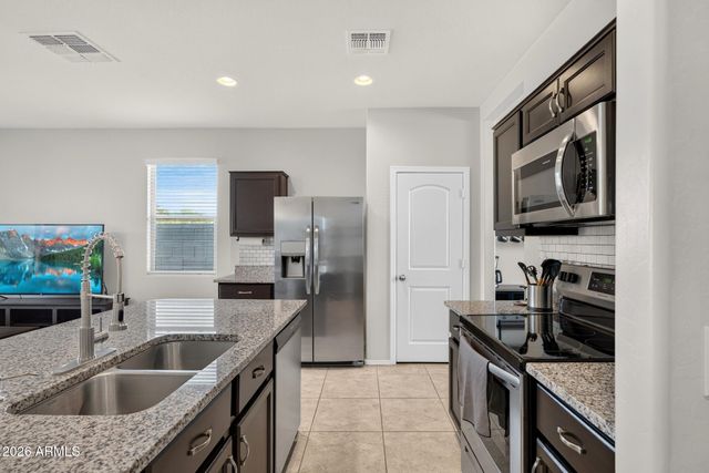 10470 E MARIGOLD Lane, Florence, AZ 85132