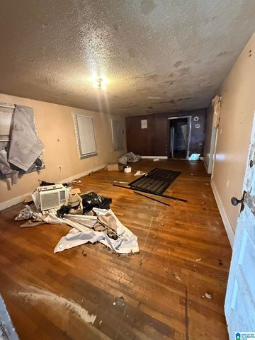 834 42ND PLACE N, Birmingham, AL 35212