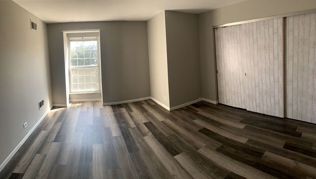 5000 Carriageway Drive 315, Rolling Meadows, IL 60008