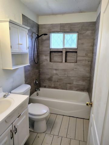 223 Hahlo Street, Houston, TX 77020