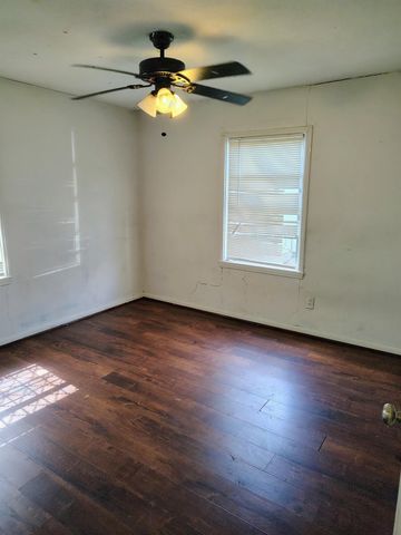 223 Hahlo Street, Houston, TX 77020