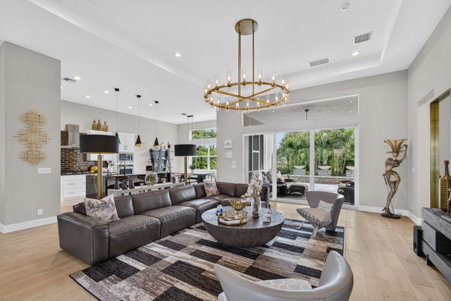 9964 SEAGRASS Way, Palm Beach Gardens, FL 33412