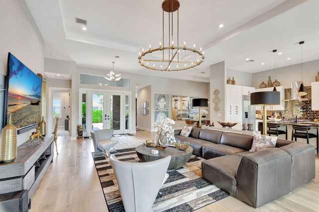 9964 SEAGRASS Way, Palm Beach Gardens, FL 33412