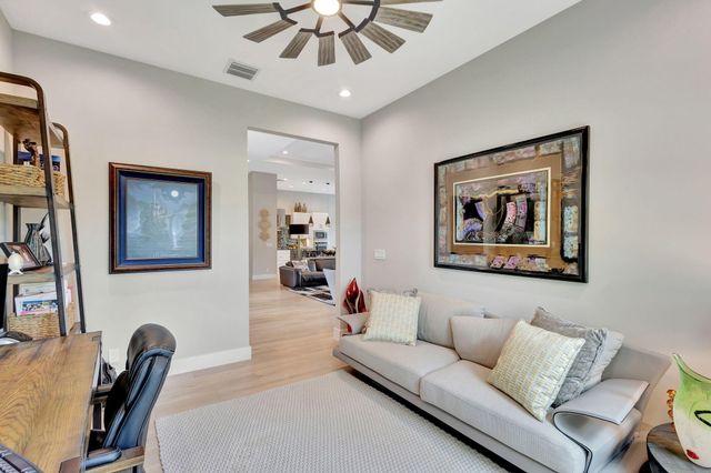 9964 SEAGRASS Way, Palm Beach Gardens, FL 33412