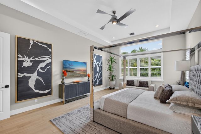 9964 SEAGRASS Way, Palm Beach Gardens, FL 33412