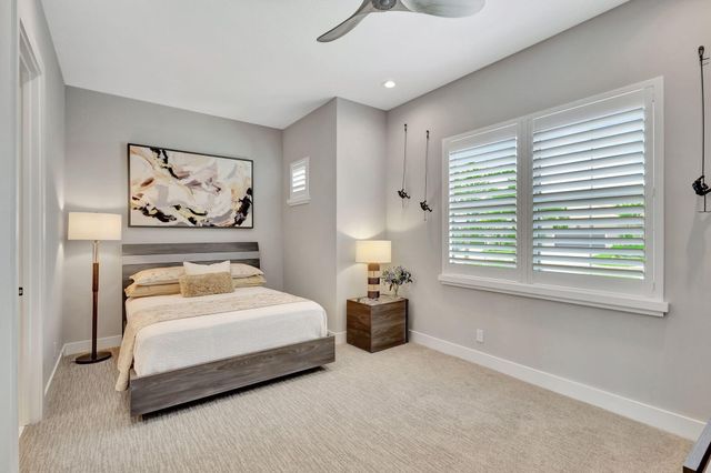 9964 SEAGRASS Way, Palm Beach Gardens, FL 33412