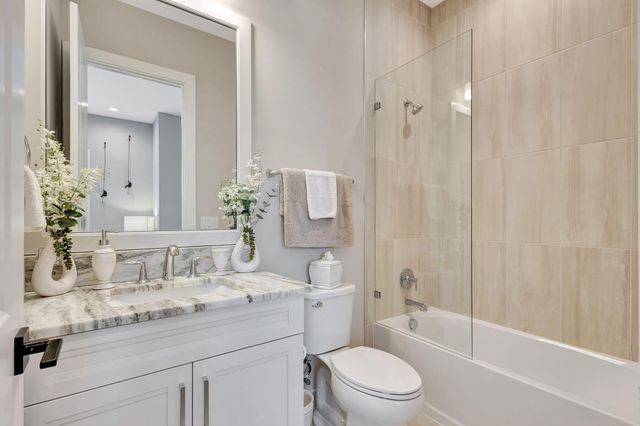 9964 SEAGRASS Way, Palm Beach Gardens, FL 33412