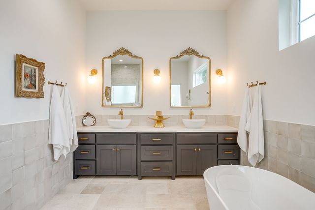 2417 E Lake Drive, Weatherford, TX 76087