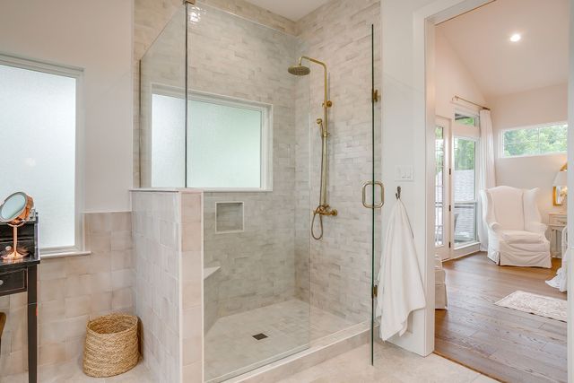 2417 E Lake Drive, Weatherford, TX 76087