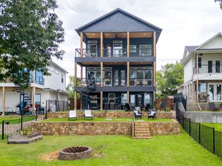 2417 E Lake Drive, Weatherford, TX 76087