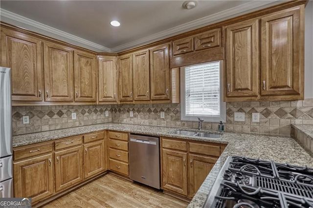 217 Amelia Way, Loganville, GA 30052