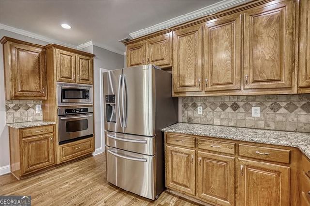 217 Amelia Way, Loganville, GA 30052
