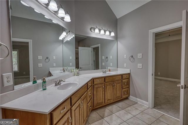 217 Amelia Way, Loganville, GA 30052