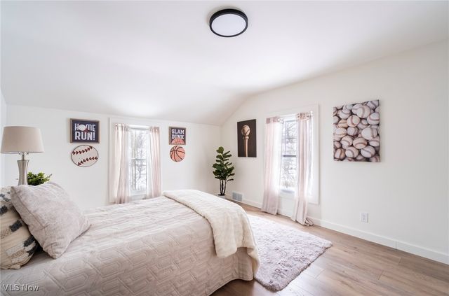 1728 Sunset, Warren, OH 44483