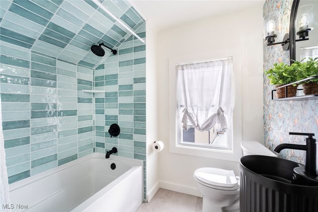 1728 Sunset, Warren, OH 44483