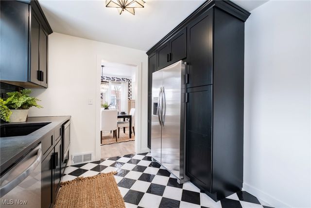 1728 Sunset, Warren, OH 44483