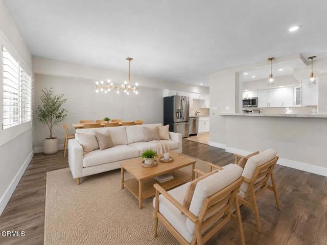385 S Oakland Avenue 304, Pasadena, CA 91001