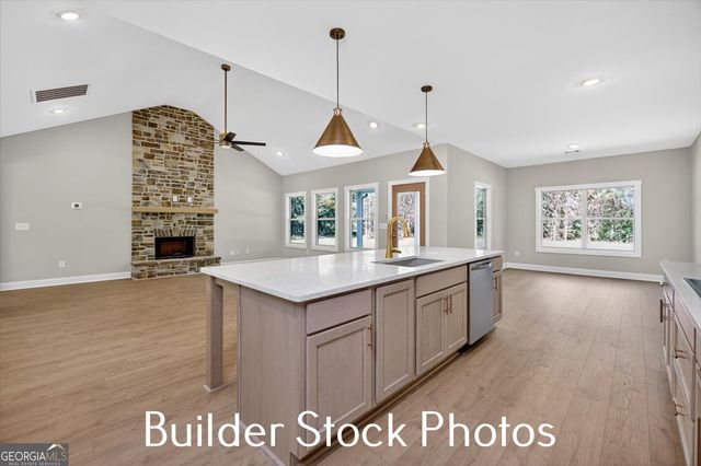 823 Hopewell Road, Forsyth, GA 31029
