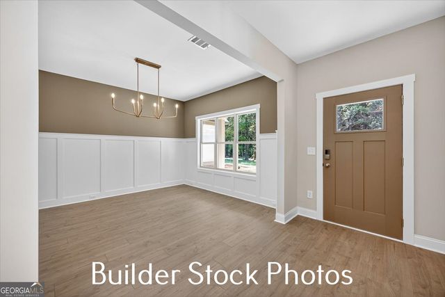 823 Hopewell Road, Forsyth, GA 31029