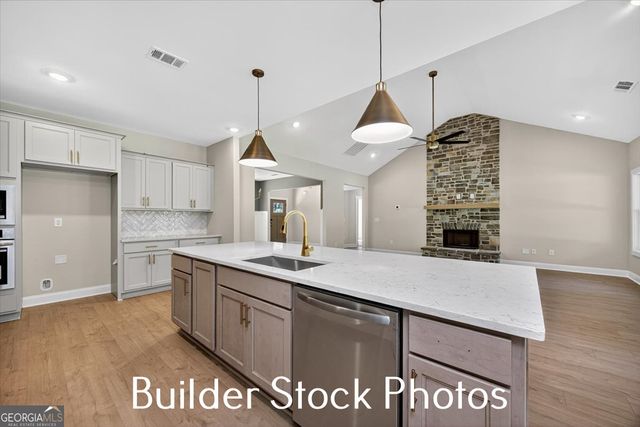 823 Hopewell Road, Forsyth, GA 31029