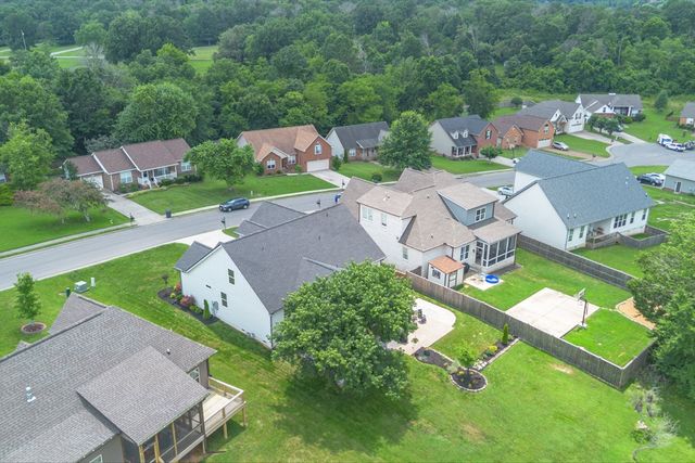 4002 Omaha Ct, Mount Juliet, TN 37122