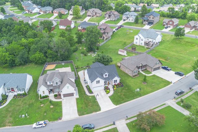 4002 Omaha Ct, Mount Juliet, TN 37122