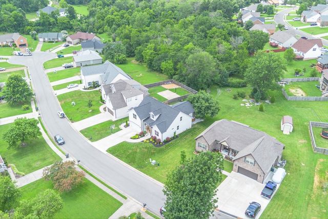 4002 Omaha Ct, Mount Juliet, TN 37122