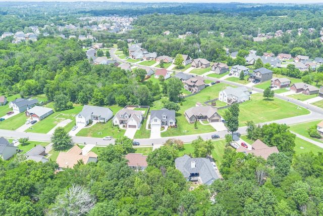 4002 Omaha Ct, Mount Juliet, TN 37122