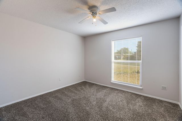 11709 El Solindo Avenue NE, Albuquerque, NM 87111