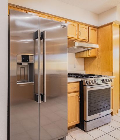 11709 El Solindo Avenue NE, Albuquerque, NM 87111