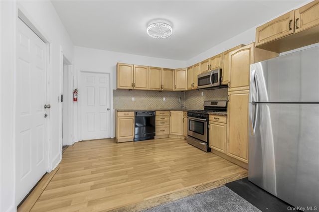 152 Urban Street, Mount Vernon, NY 10552