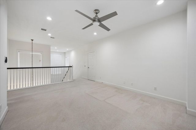2214 Nantucket Drive D, Houston, TX 77057