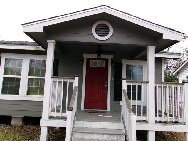 8018 Chateau Street, Houston, TX 77028