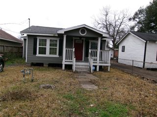 8018 Chateau Street, Houston, TX 77028