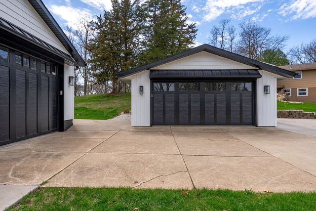 218 Bluff Boulevard, Princeton, IA 52768