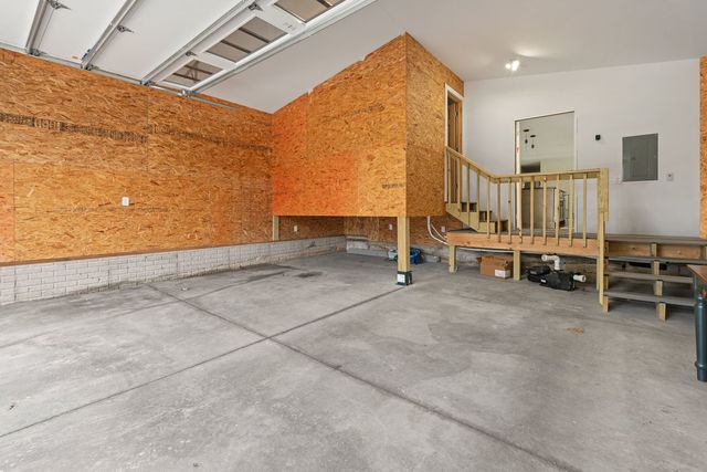 218 Bluff Boulevard, Princeton, IA 52768