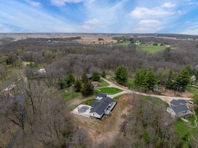 218 Bluff Boulevard, Princeton, IA 52768