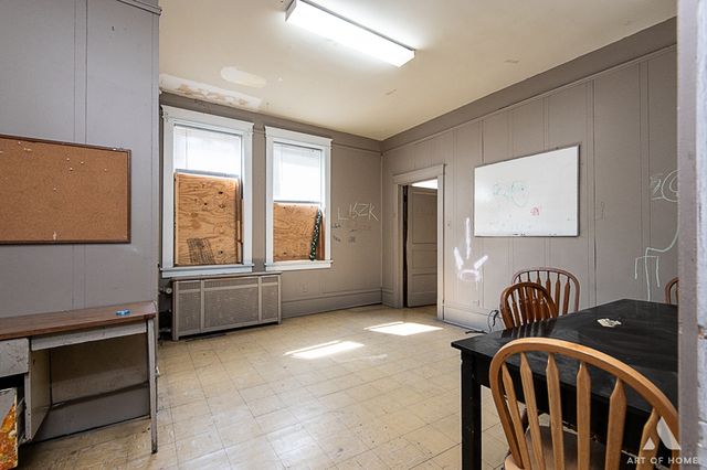 4600 S Honore Street, Chicago, IL 60609