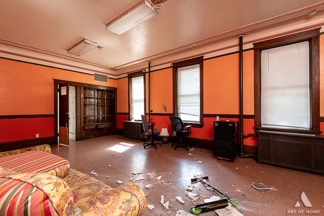 4600 S Honore Street, Chicago, IL 60609