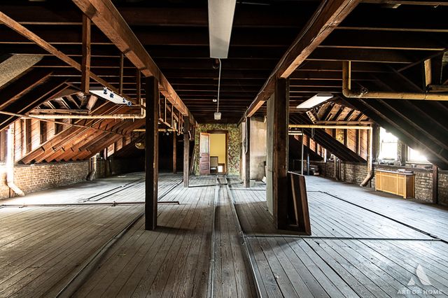 4600 S Honore Street, Chicago, IL 60609