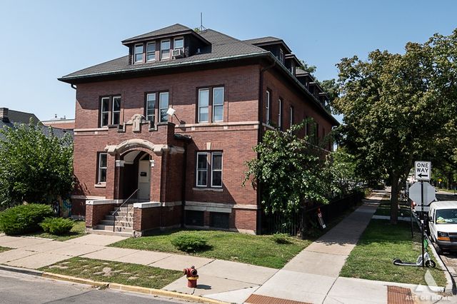 4600 S Honore Street, Chicago, IL 60609