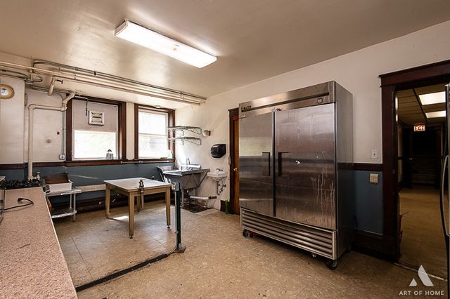 4600 S Honore Street, Chicago, IL 60609