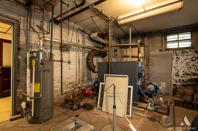 4600 S Honore Street, Chicago, IL 60609