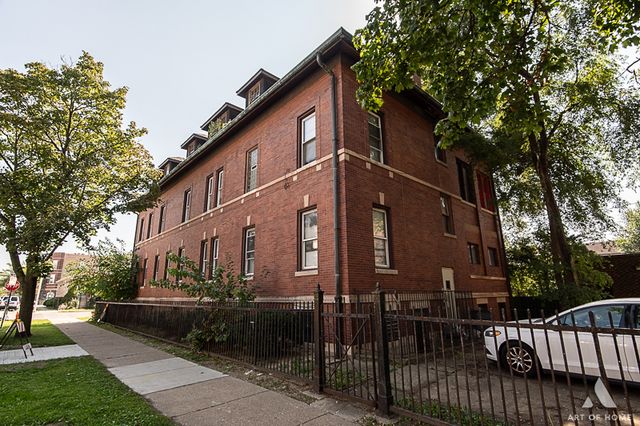 4600 S Honore Street, Chicago, IL 60609