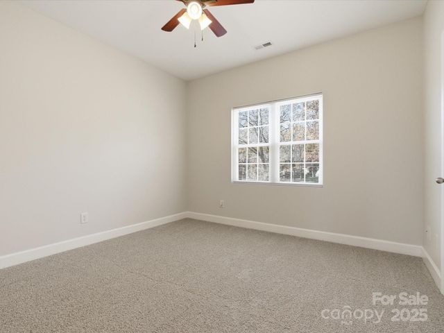 3211 Oakdale Road, Charlotte, NC 28216