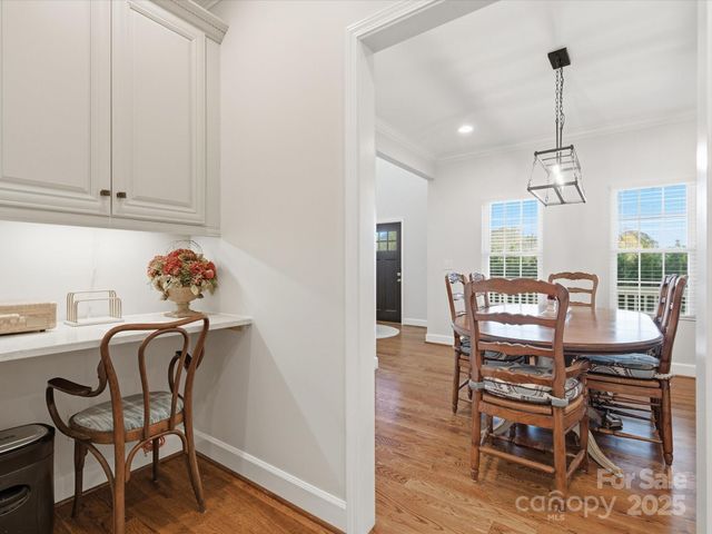 3211 Oakdale Road, Charlotte, NC 28216