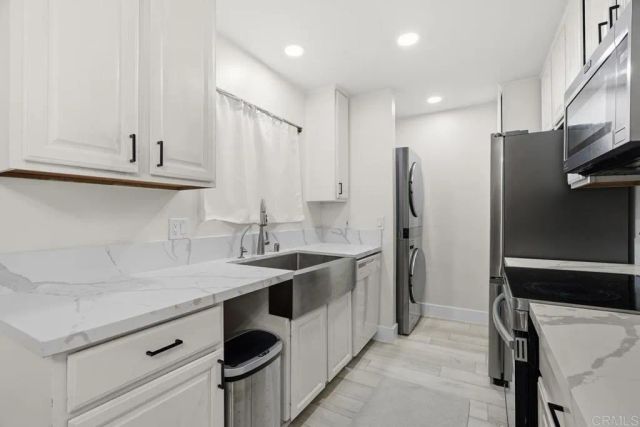 6725 Mission Gorge Rd 202B, San Diego, CA 92120